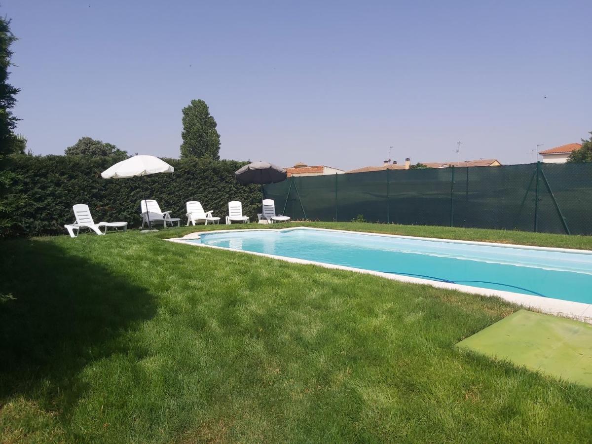 Casa Chalet En El Campo Barbadillo ภายนอก รูปภาพ
